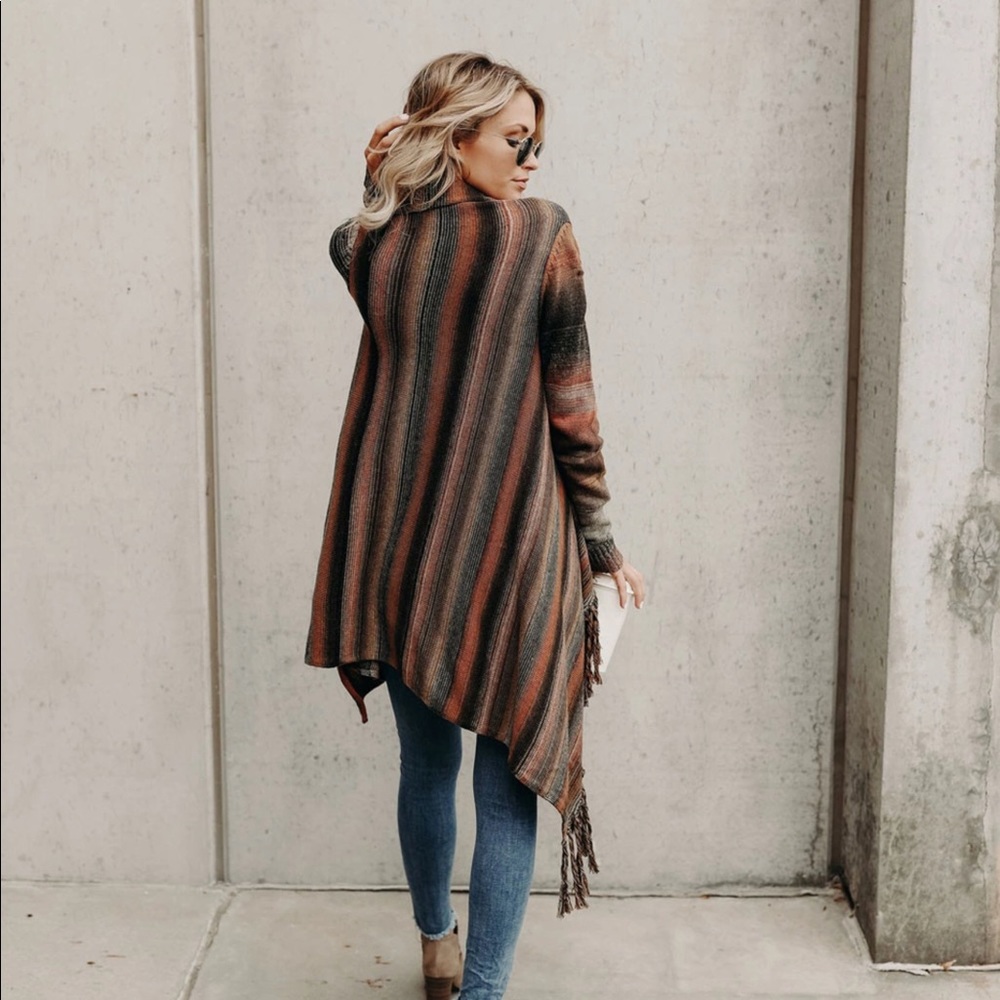 Wrap Fringe Cardigan - Picture 4 of 8